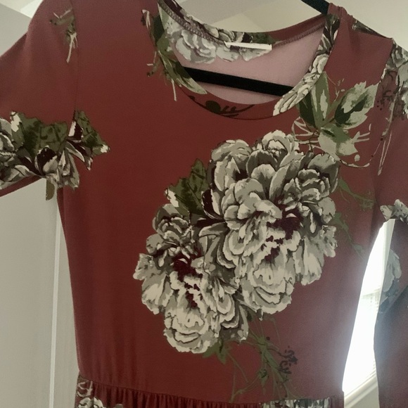 FLORAL LONG SLEEVE DRESS - Picture 2 of 5